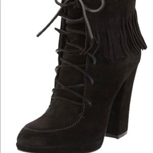 Giuseppe Zanotti
Black Clare Fringe Boots/Bootie